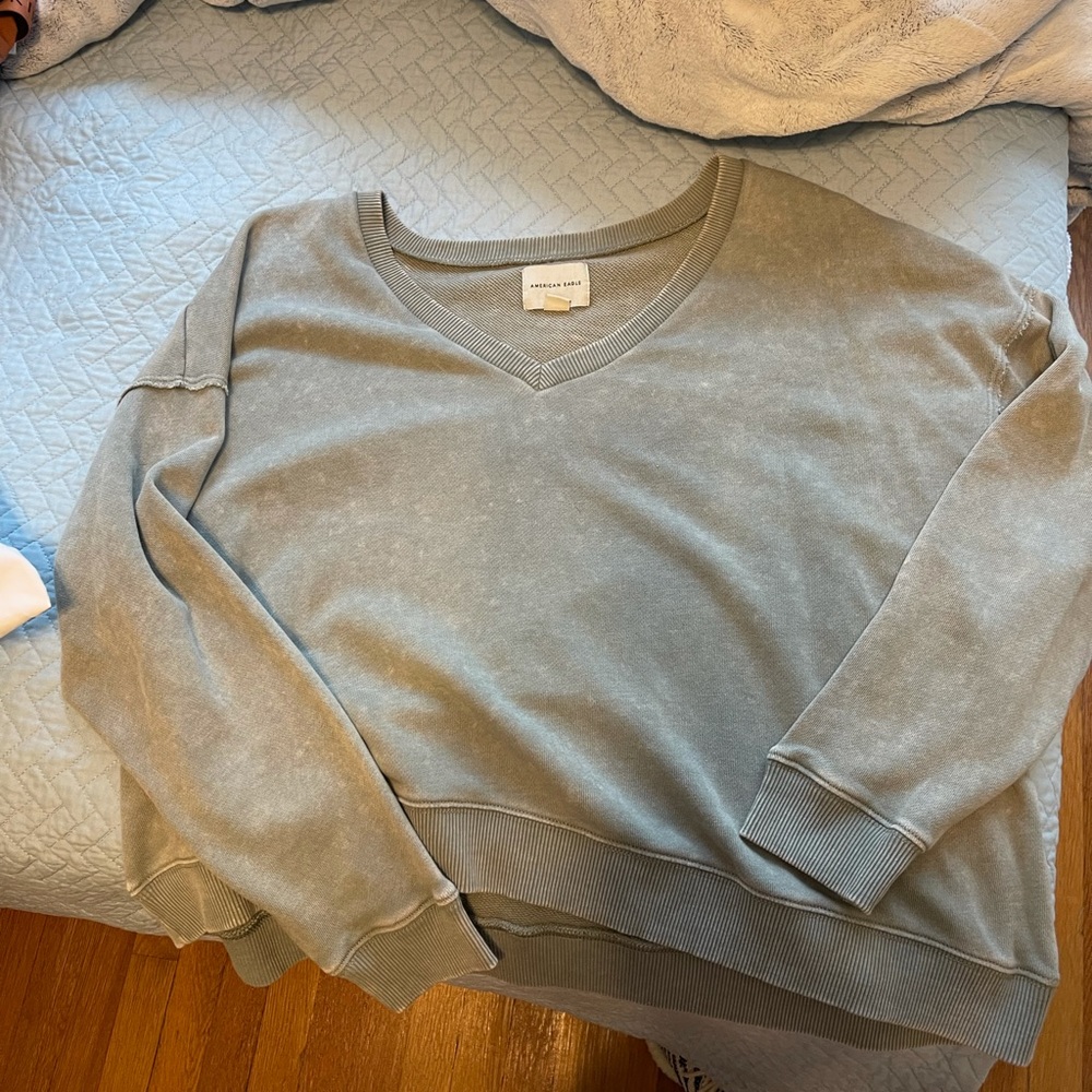 AMERICAN EAGLE SWEATSHIRT